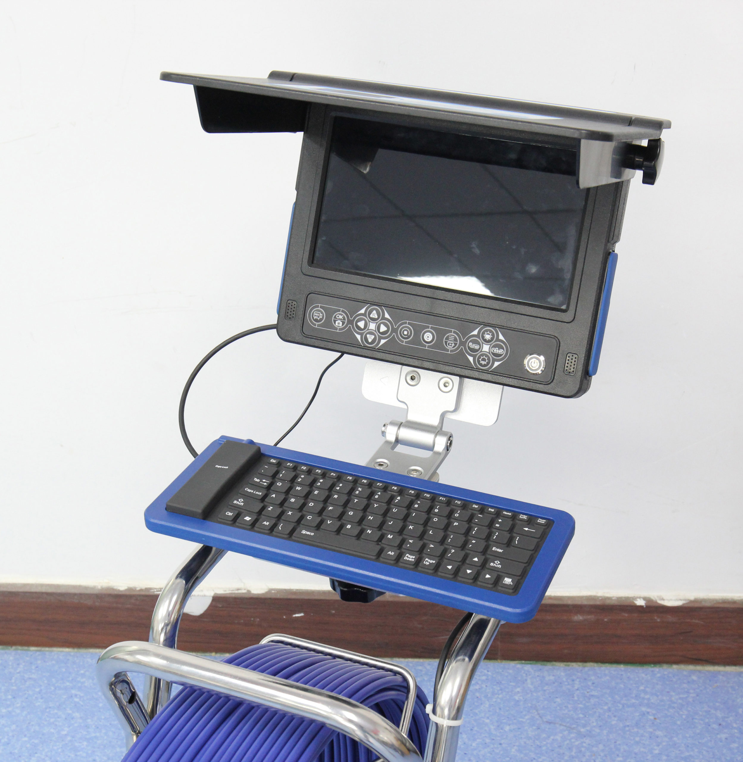 IMG_0160 Pantalla LCD de 10,1 pulgadas mostrando inspección en tiempo real.